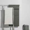 BLOMUS MENOTO 68624 földön álló törölközőtartó állvány