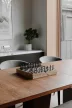 UMBRA BUDDY 1005304-390 Természetes fa különleges sakk készlet