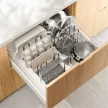 UMBRA PEGGY COOKWARE 1022265-149 szürke univerzálisan alakítható fiókrendező betét